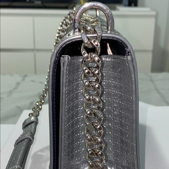 Diorama silver micro cannage flap bag - Picture 2 of 7